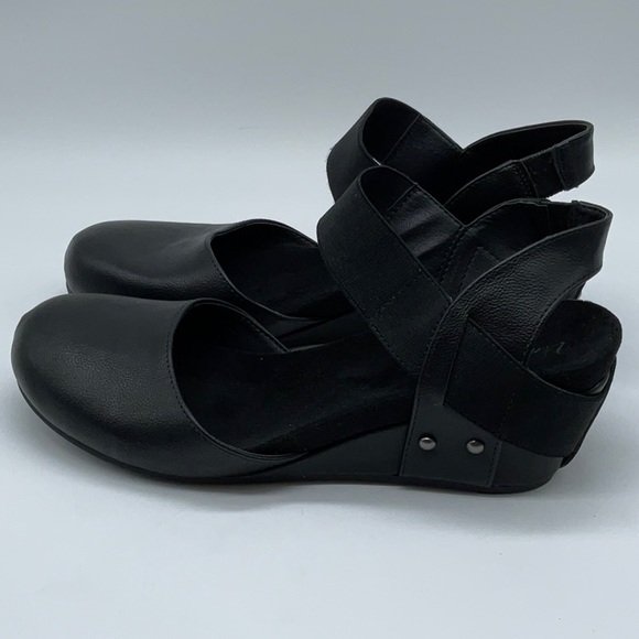 women's vintage 7 eight freedom wedges